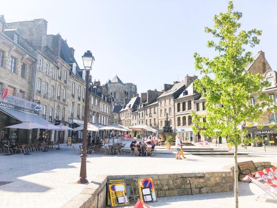 New: Calme Et Elegance *Face A La Gare*_Centrale Guingamp Buitenkant foto
